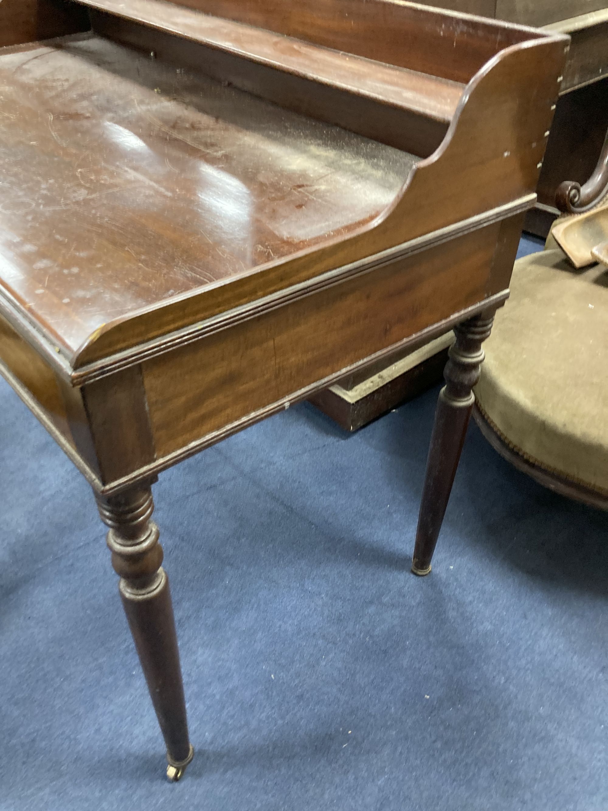 A late 17th century style oak oval topped, double gate leg dining table, width 214cm depth 180cm (extended) height 75cm